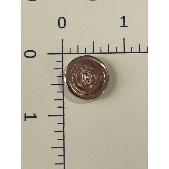 St John Vtg Goldtone Buttons, Beige Background. Six 1 In.; Six 3/4 In. Label Inc - Picture 9 of 10